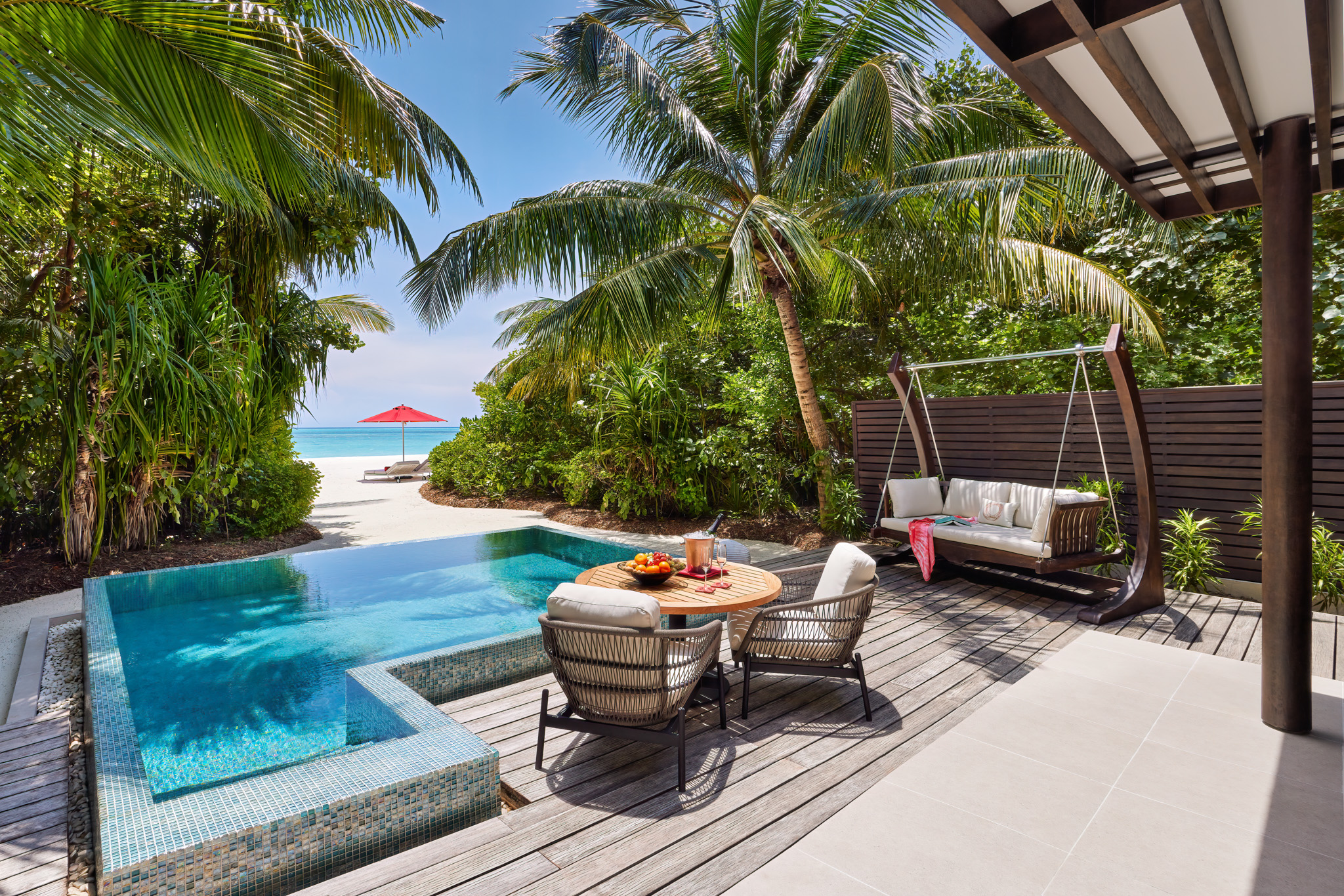 Niyama Private Islands - Beach Pool Villa Deck